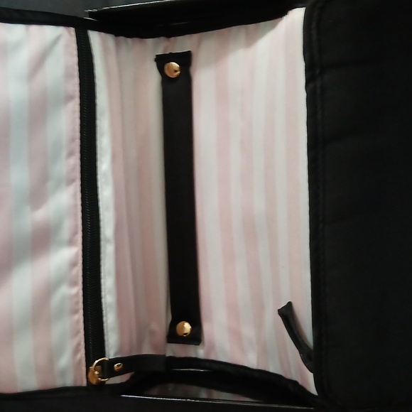 Victoria's Secret Travel Jewelry makeup roll up bag NIB - Picture 3 of 6